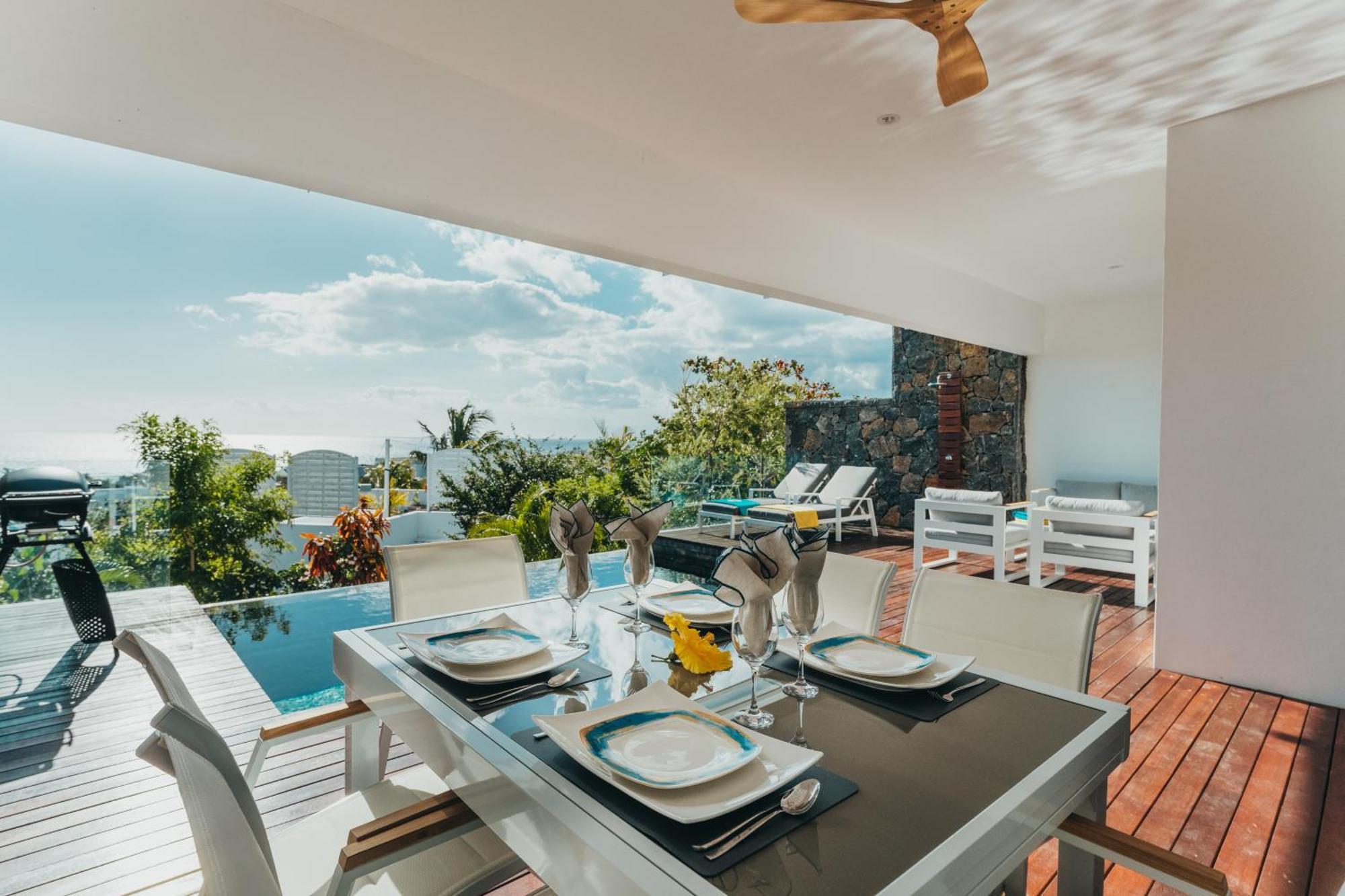 Appartement De Luxe Piscine Et Vue Mer Rivière Noire Eksteriør bilde